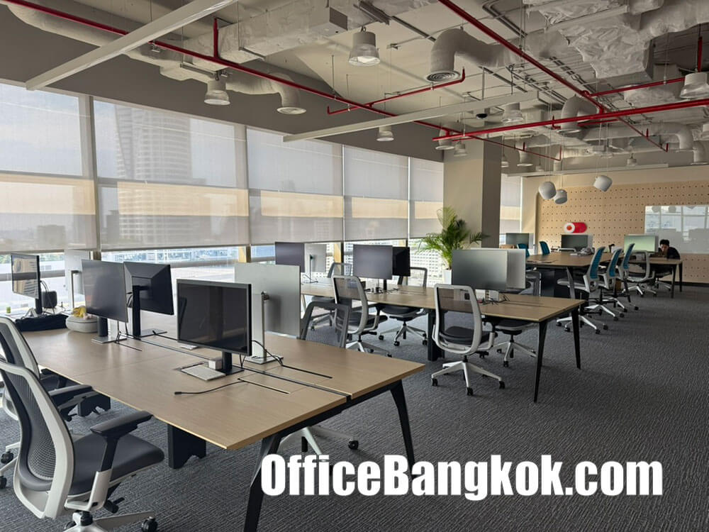 เช่าสำนักงานตกแต่งพร้อมเฟอร์นิเจอร์ พื้นที่ 280 ตรม ค่าเช่า 410,000 บาท/เดือน ติดรถไฟฟ้า BTS สถานีชิดลม