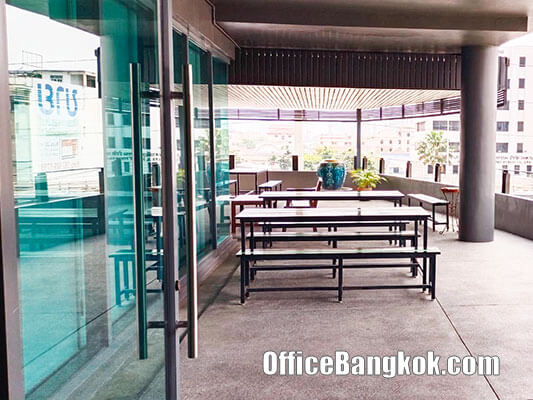 Rent Office With Partly Furnished 510 Sqm On New Petchburi Road