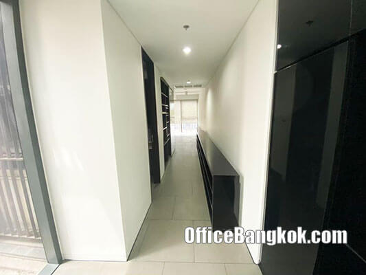 Office For Rent 300 Sqm On Phahonyothin Close To Sanam Pao BTS Station