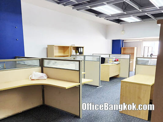 Rent Office With Partly Furnished 650 Sqm Close To Ratchathewi BTS Station