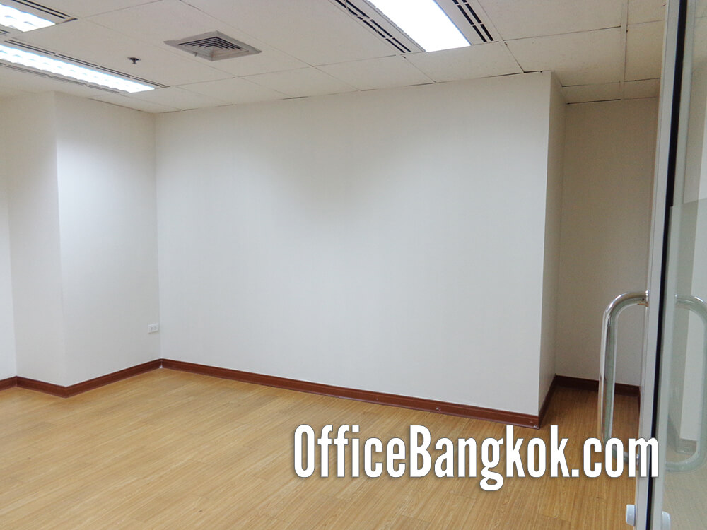 ให้เช่าออฟฟิศขนาด 105 ตร.ม. พร้อมเข้าอยู่! ตกแต่งแล้วบางส่วน (Semi-Fitted) ทำเลดีเยี่ยมติด BTS พญาไท เดินทางสะดวก เหมาะกับ SMEs ค่าเช่าเพียง 48,000 บาท/เดือน ด่วน! ให้เช่าออฟฟิศขนาด 105 ตร.ม. พร้อมเข้าอยู่! ตกแต่งแล้วบางส่วน (Semi-Fitted) ทำเลดีเยี่ยมติด BTS พญาไท เดินทางสะดวก เหมาะกับ SMEs ค่าเช่าเพียง 48,000 บาท/เดือน ด่วน!