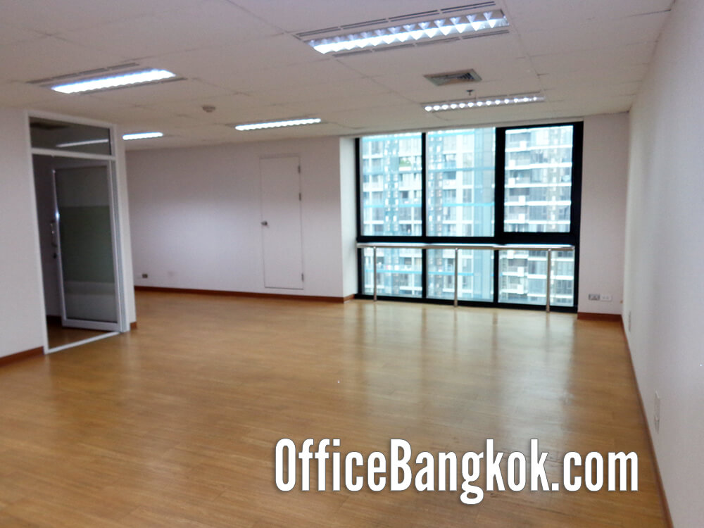 ให้เช่าออฟฟิศขนาด 105 ตร.ม. พร้อมเข้าอยู่! ตกแต่งแล้วบางส่วน (Semi-Fitted) ทำเลดีเยี่ยมติด BTS พญาไท เดินทางสะดวก เหมาะกับ SMEs ค่าเช่าเพียง 48,000 บาท/เดือน ด่วน! ให้เช่าออฟฟิศขนาด 105 ตร.ม. พร้อมเข้าอยู่! ตกแต่งแล้วบางส่วน (Semi-Fitted) ทำเลดีเยี่ยมติด BTS พญาไท เดินทางสะดวก เหมาะกับ SMEs ค่าเช่าเพียง 48,000 บาท/เดือน ด่วน!