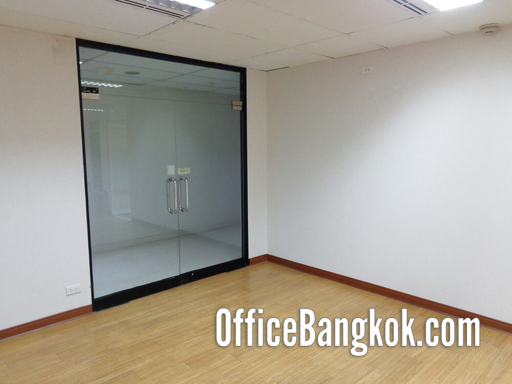 ให้เช่าออฟฟิศขนาด 105 ตร.ม. พร้อมเข้าอยู่! ตกแต่งแล้วบางส่วน (Semi-Fitted) ทำเลดีเยี่ยมติด BTS พญาไท เดินทางสะดวก เหมาะกับ SMEs ค่าเช่าเพียง 48,000 บาท/เดือน ด่วน! ให้เช่าออฟฟิศขนาด 105 ตร.ม. พร้อมเข้าอยู่! ตกแต่งแล้วบางส่วน (Semi-Fitted) ทำเลดีเยี่ยมติด BTS พญาไท เดินทางสะดวก เหมาะกับ SMEs ค่าเช่าเพียง 48,000 บาท/เดือน ด่วน!