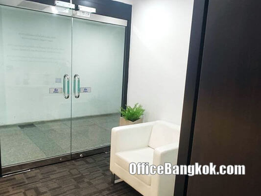 Office Space For Rent With Partly Furnished Size 200 Sqm On Phayathai Road Close To Phayathai BTS Station