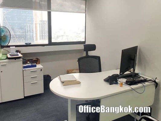 Office Space For Rent With Partly Furnished Size 200 Sqm On Phayathai Road Close To Phayathai BTS Station