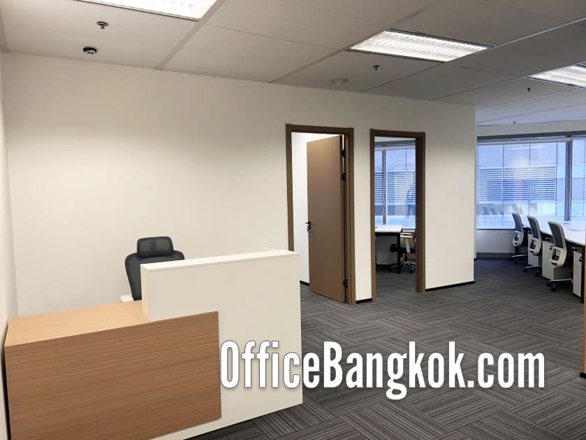 ให้เช่าสำนักงานตกแต่งพร้อมอยู่ (Fully Furnished) พื้นที่ 128 ตร.ม. ทำเลศักยภาพเพลินจิต ใกล้รถไฟฟ้า BTS สถานีเพลินจิต เดินเพียง 5 นาที รองรับพนักงาน 14 ท่าน พร้อม 1 ห้องประชุม ในราคาเพียง 165,000 บาท/เดือน ย้ายเข้าได้ทันที สนใจนัดชมพื้นที่ติดต่อด่วน