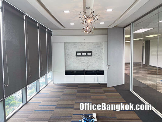 Office Space For Rent With Partly Furnished On Wireless Road 210 Sqm Close To  Phloen Chit BTS Station