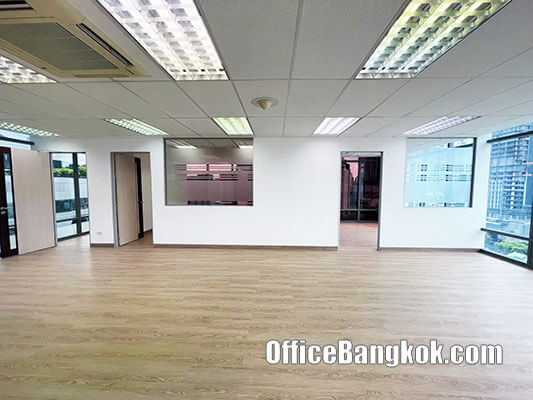 Rent Fully Furnished Office 210 Sqm Close To Phloen Chit BTS Station