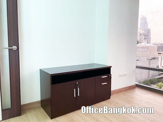 Rent Fully Furnished Office 210 Sqm Close To Phloen Chit BTS Station