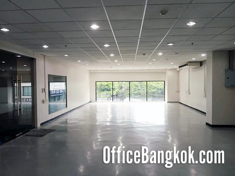 ภาพออฟฟิศให้เช่าบนถนนพระราม 4 ใกล้ MRT สามย่าน พื้นที่ 118 ตารางเมตร แสงธรรมชาติส่องถึง เหมาะสำหรับสำนักงานราคาประหยัด ภาพออฟฟิศให้เช่าบนถนนพระราม 4 ใกล้ MRT สามย่าน พื้นที่ 118 ตารางเมตร แสงธรรมชาติส่องถึง เหมาะสำหรับสำนักงานราคาประหยัด