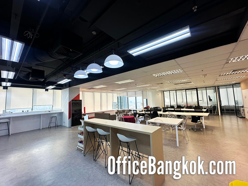 ออฟฟิศตกแต่งพร้อมเฟอร์นิเจอร์ให้เช่า ใกล้ MRT พระราม 9 พื้นที่ 340 ตรม สภาพใหม่พร้อมเข้าอยู่ ราคา 328,000 บาท/เดือน เหมาะกับบริษัทต้องการทำเลใจกลางเมือง ออฟฟิศตกแต่งพร้อมเฟอร์นิเจอร์ให้เช่า ใกล้ MRT พระราม 9 พื้นที่ 340 ตรม สภาพใหม่พร้อมเข้าอยู่ ราคา 328,000 บาท/เดือน เหมาะกับบริษัทต้องการทำเลใจกลางเมือง