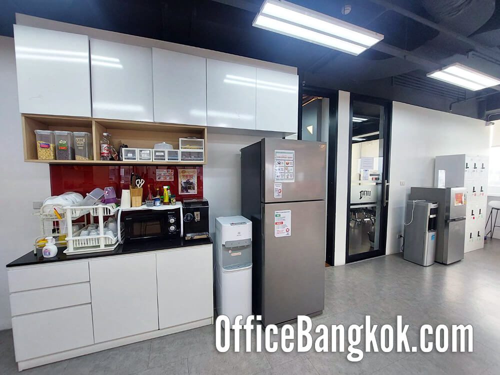 ออฟฟิศตกแต่งพร้อมเฟอร์นิเจอร์ให้เช่า ใกล้ MRT พระราม 9 พื้นที่ 340 ตรม สภาพใหม่พร้อมเข้าอยู่ ราคา 328,000 บาท/เดือน เหมาะกับบริษัทต้องการทำเลใจกลางเมือง ออฟฟิศตกแต่งพร้อมเฟอร์นิเจอร์ให้เช่า ใกล้ MRT พระราม 9 พื้นที่ 340 ตรม สภาพใหม่พร้อมเข้าอยู่ ราคา 328,000 บาท/เดือน เหมาะกับบริษัทต้องการทำเลใจกลางเมือง