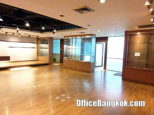 Rent Office With Fully Furnished Space 580 Sqm On Rama 4