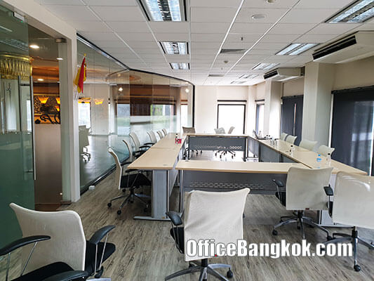 Rent Small Office Space 75 Sqm on Rama 4 Close to Sam Yan MRT Station