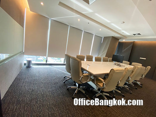 Office For Rent With Partly Fitted On Rama 9 MRT Station Space 330 Sqm