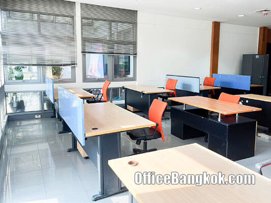 Fully Furnished Office For Rent On Ramkhamhaeng Road Space 220 Sqm Near Foodland Hua Mak
