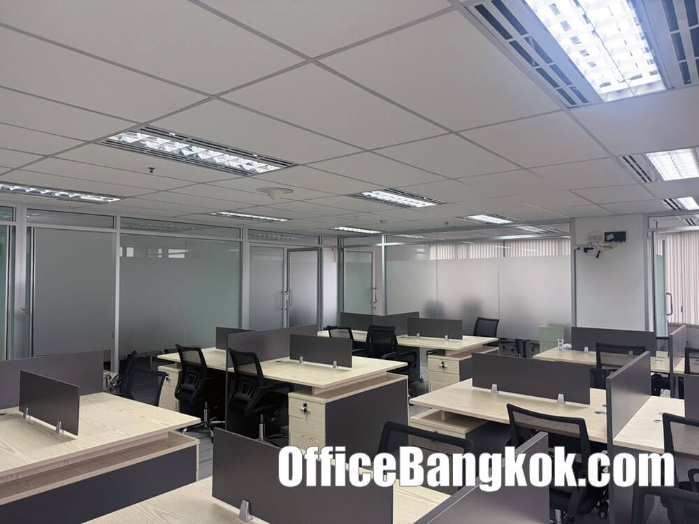 เช่าออฟฟิศ 130 ตรม ตกแต่งแล้ว ติด MRT ห้วยขวาง | OfficeBangkok