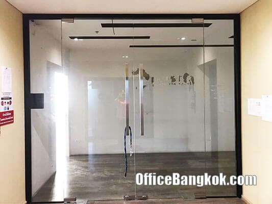 Office for Rent with Partly Furnished on Ladprao Area Space 270 Sqm Close to Phahon Yothin MRT Station