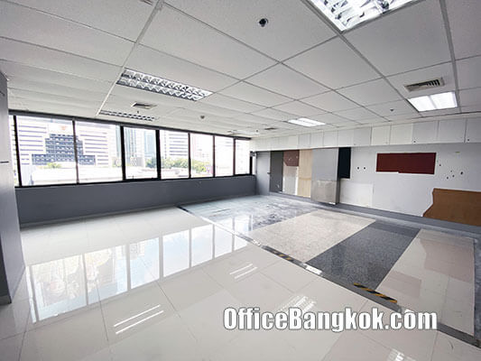 Office Space For Rent 584 Sqm With Partly Furnished On Ratchada Close To Rama 9 MRT Station