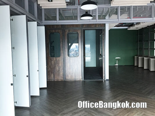 Rent Office Space 128 Sqm With Partly Furnished On Ratchada Close To Thailand Cultural Centre MRT Station