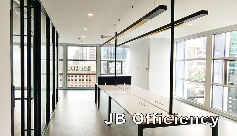 Rent Office with partly furnished space 100 Sqm rent 77,000 b./month close to Sala Daeng BTS Station and Silom MRT Station | OfficeBangkok