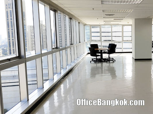 Office Space For Rent With Furniture 210 Sqm Close To Phrom Phong BTS Station