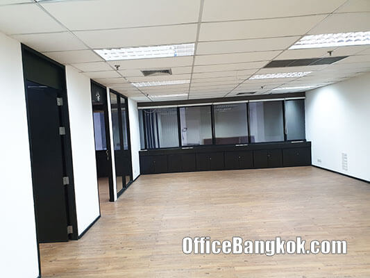 Office for Rent With Partly Furnished Space 313 Sqm Close To Asok BTS Station