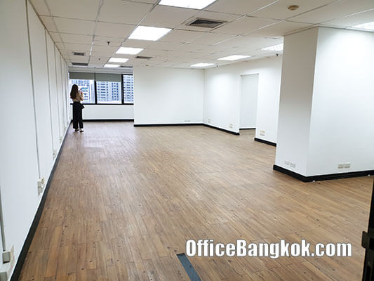 Office for Rent With Partly Furnished Space 313 Sqm Close To Asok BTS Station