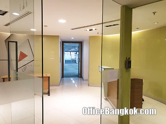 Office Space For Rent With Partly Furnished Size 444 Sqm Close To Asok BTS Station