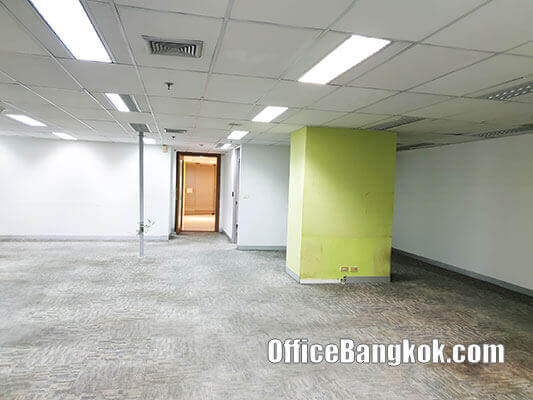 Office Space For Rent With Partly Furnished Size 444 Sqm Close To Asok BTS Station