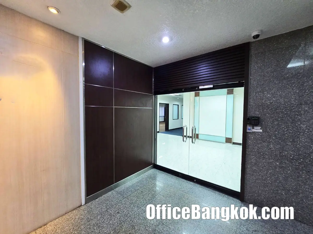 เช่าสำนักงานตกแต่งแล้วบางส่วน พื้นที่ 350 ตรม ติดรถไฟฟ้า BTS สถานีอโศก เช่าสำนักงานตกแต่งแล้วบางส่วน พื้นที่ 350 ตรม ติดรถไฟฟ้า BTS สถานีอโศก