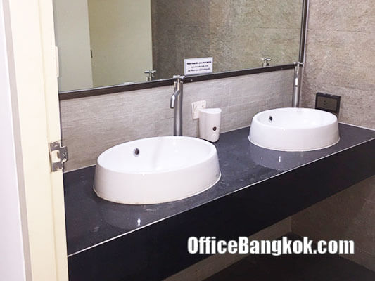 Rent Office With Partly Furnished On Sukhumvit Road Space 247 Sqm Close to Asoke BTS Station