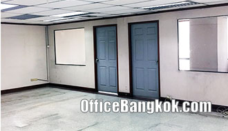 Rent Small Office with Partly Furnished 90 Sqm close to Asoke BTS Station