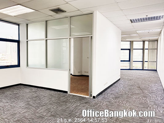 Rent Office On Sukhumvit With Partly Furnished 90 Sqm Close To BTS Asoke Station