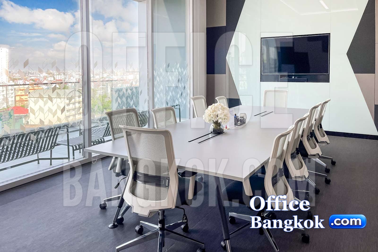 66 Tower service office lounge, Sukhumvit