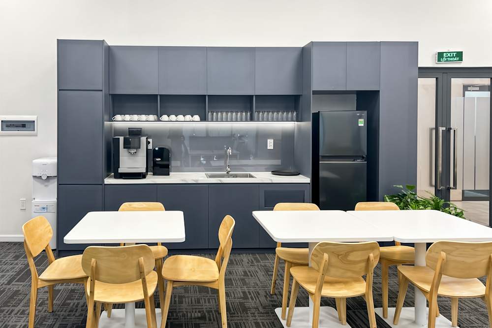Merry Richmond serviced office workspace, Ho Chi Minh City