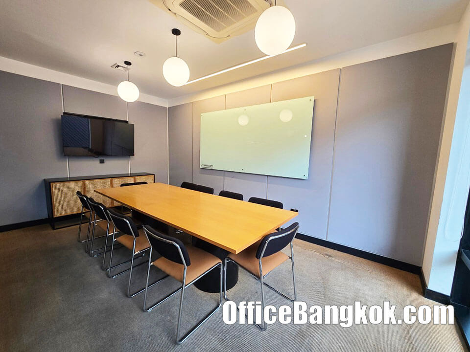 เช่าสำนักงานสำเร็จรูปอาคารสุทธิ (Rent Service Office at Suthi Building) Co-Working Space และออฟฟิศขนาดเล็กให้เช่าพร้อมเฟอร์นิเจอร์ทำเลเพชรบุรีตัดใหม่
