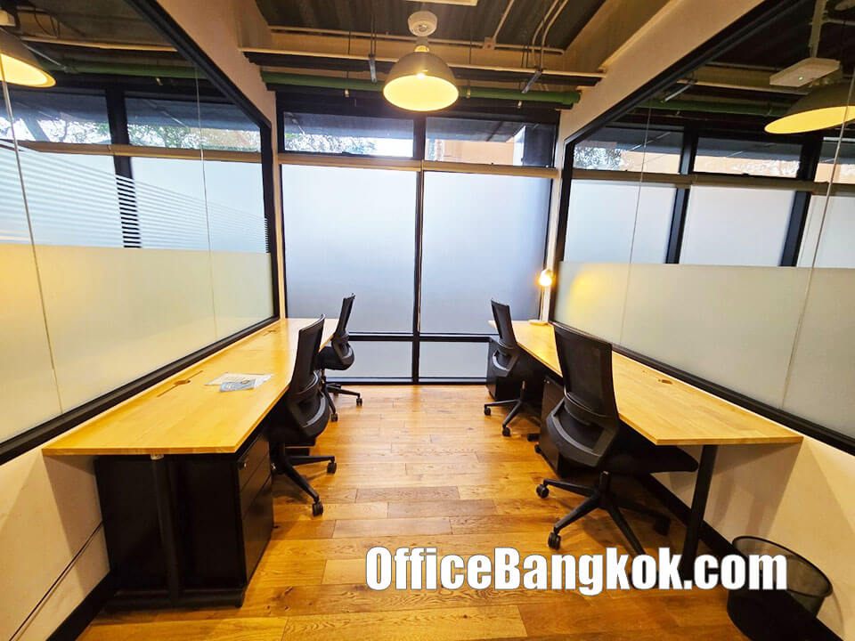 เช่าสำนักงานสำเร็จรูปอาคารสุทธิ (Rent Service Office at Suthi Building) Co-Working Space และออฟฟิศขนาดเล็กให้เช่าพร้อมเฟอร์นิเจอร์ทำเลเพชรบุรีตัดใหม่