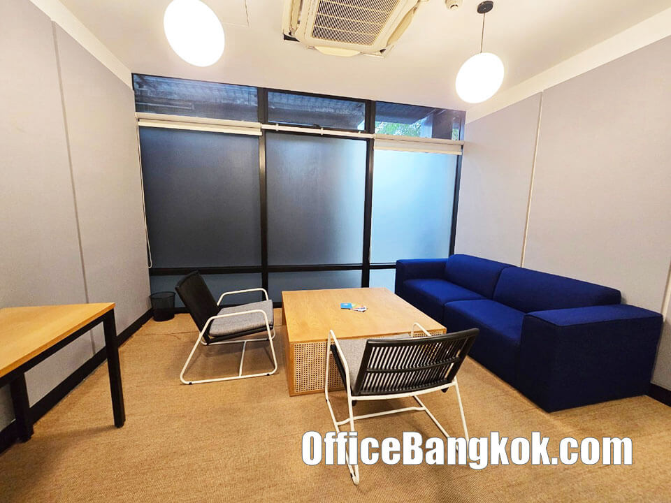 เช่าสำนักงานสำเร็จรูปอาคารสุทธิ (Rent Service Office at Suthi Building) Co-Working Space และออฟฟิศขนาดเล็กให้เช่าพร้อมเฟอร์นิเจอร์ทำเลเพชรบุรีตัดใหม่