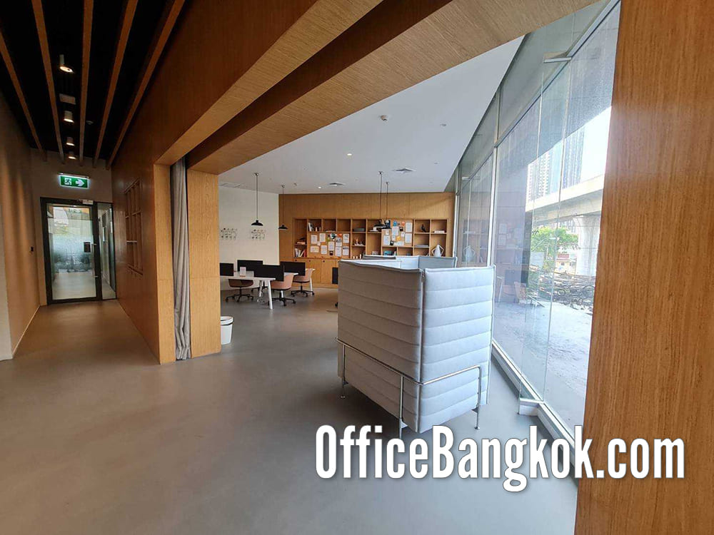 Service Office for Rent at Phahon 19 Building