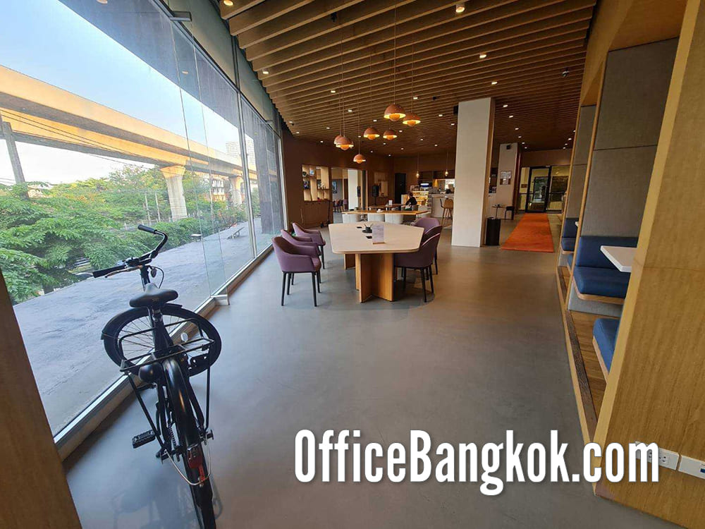 Service Office for Rent at Phahon 19 Building