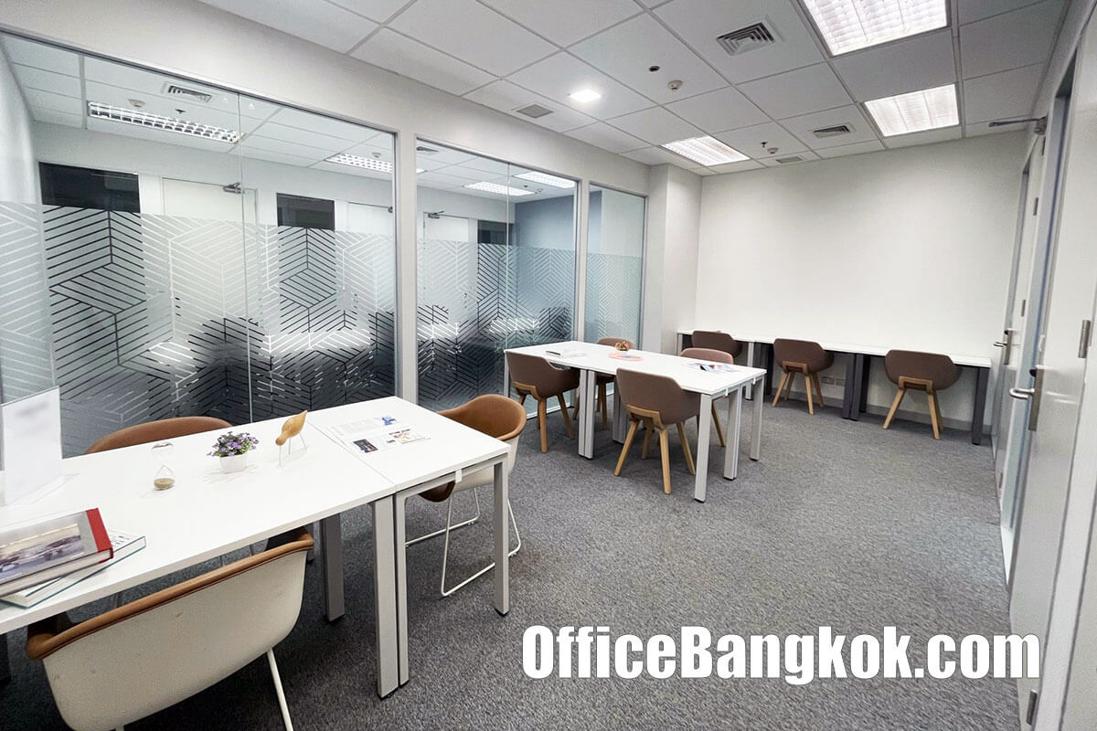 Service Office and Co-Working Space for Rent at Chamchuri Square