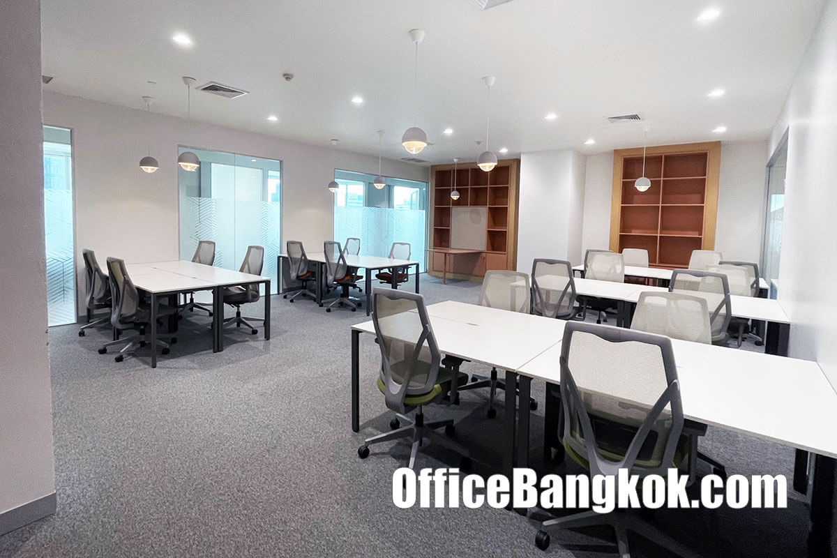 Service Office and Co-Working Space for Rent at Chamchuri Square