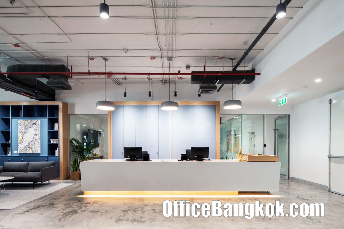 Service Office and Co-Working Space for Rent at Chamchuri Square