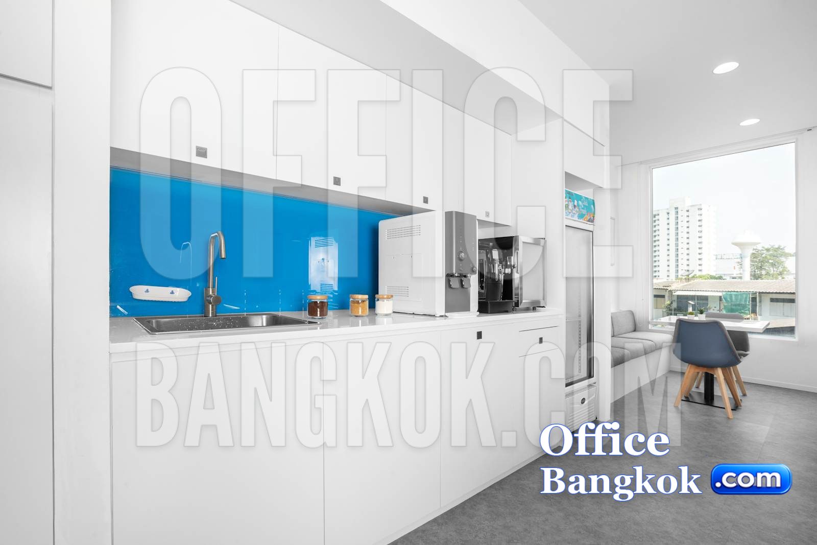 The Metropolis Samrong service office reception area, Samut Prakan