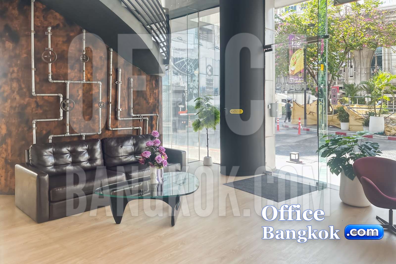 W District service office reception area, Sukhumvit