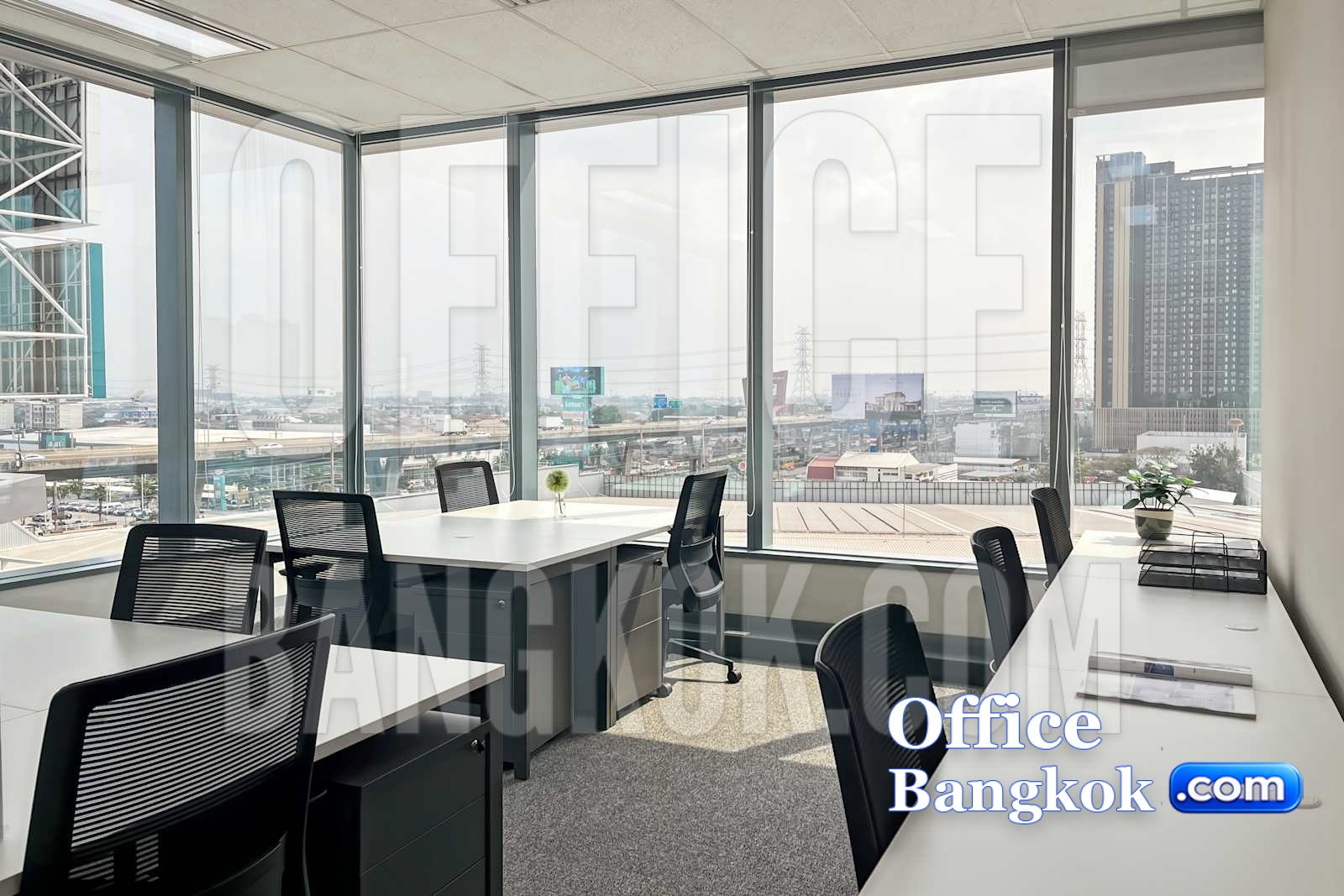 WHA Tower service office lounge, Bangna