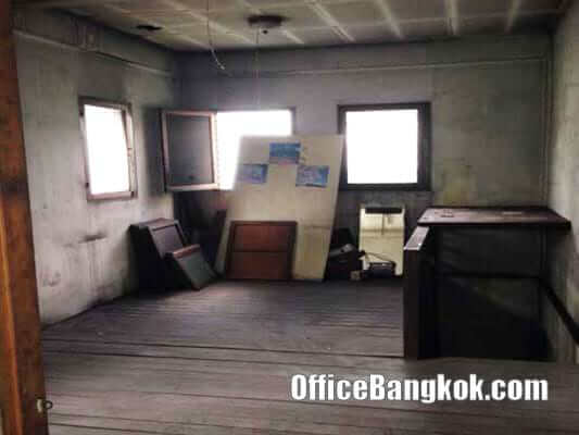 8 Shophouse for rent neayby Ekamai BTS Station