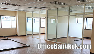 Rent Office with Partly Furnished on Asoke near MRT Phetchaburi Station Sapce 190 Sqm