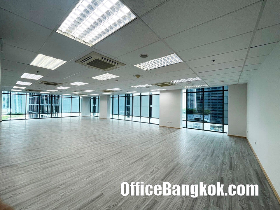 ให้เช่าออฟฟิศ พื้นที่ 140 ตรม ใกล้ BTS เพลินจิต ทำเลใจกลางเมือง